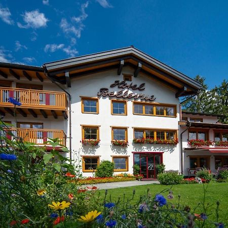 Hotel Bellevue Riezlern Exterior foto